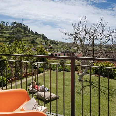 Casinha Dos Canhas By An Island *