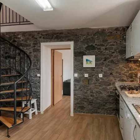 Casinha Dos Canhas By An Island Prázdninový dům Ponta do Sol (Madeira)