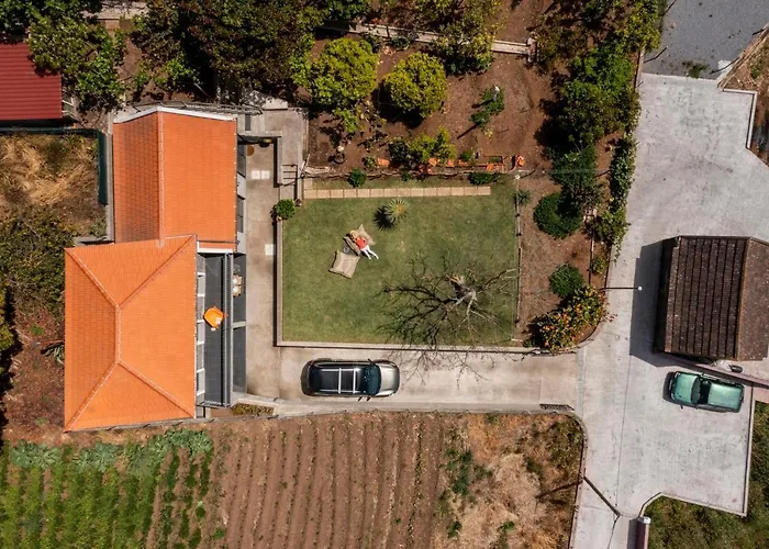 Casinha Dos Canhas By An Island * Ponta do Sol (Madeira)