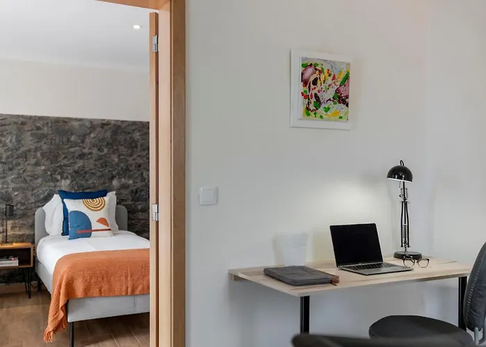 Tatil Evi Casinha Dos Canhas By An Island