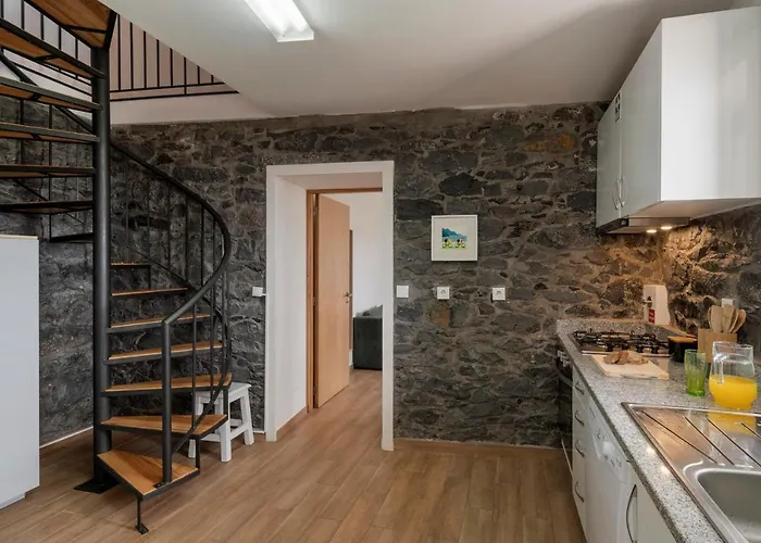 Casinha Dos Canhas By An Island Hébergement de vacances Ponta do Sol (Madeira)