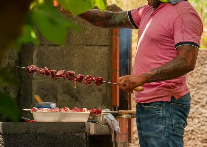 Tatil Evi Casinha Dos Canhas By An Island