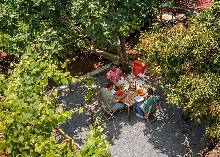 Casinha Dos Canhas By An Island *